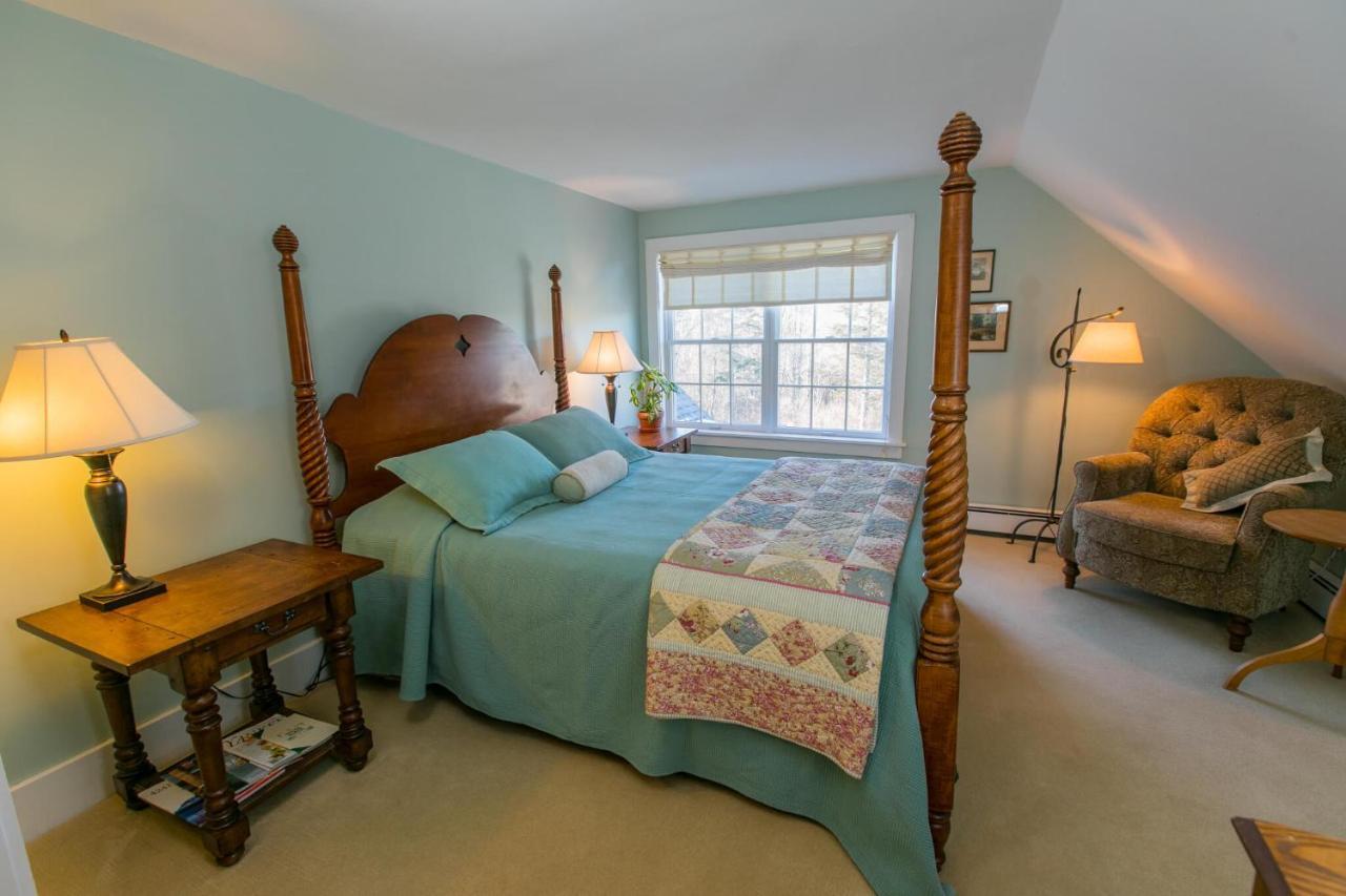 The Red Clover Inn Mendon Bagian luar foto